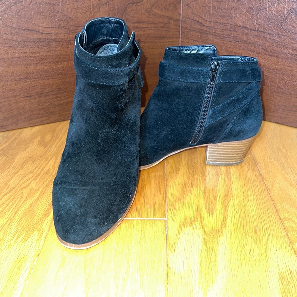 Gianni Bernini Black booties
